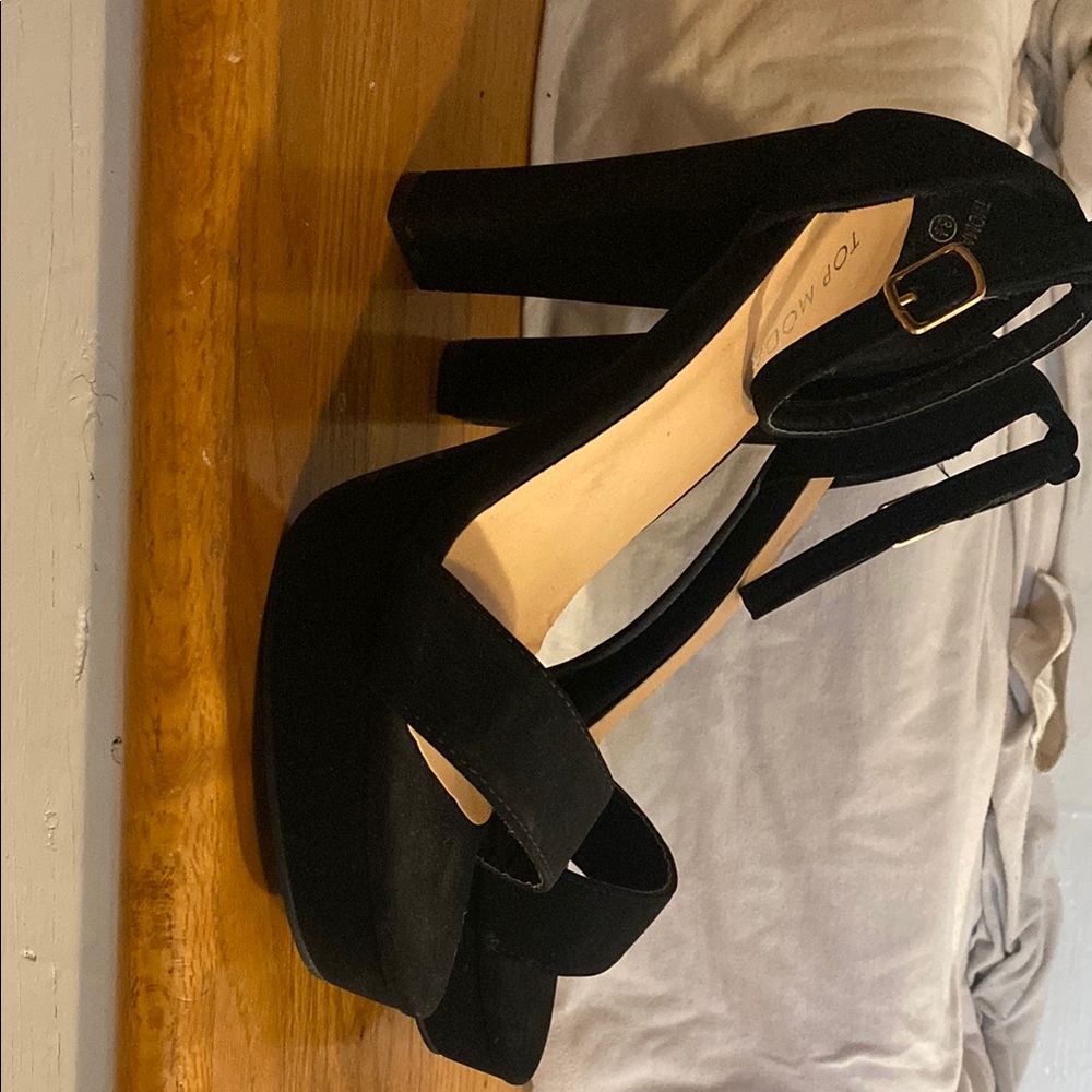 Top Moda Women's Black Platform Heels